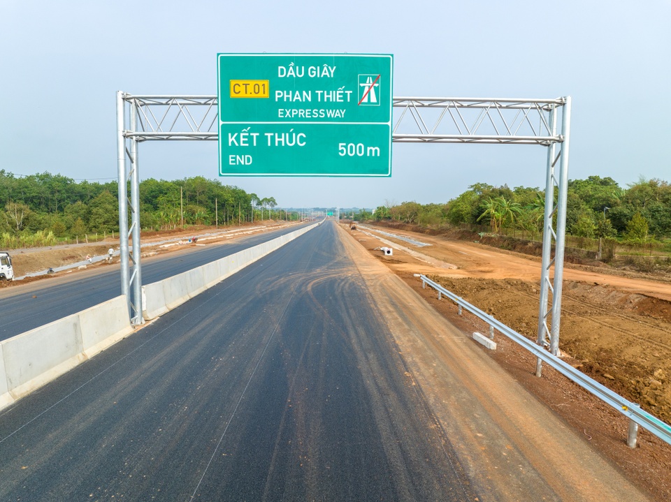 Đất sổ hồng Ngã 4 Dầu Giây,Đồng Nai, chỉ 420 triệu công chứng ngay