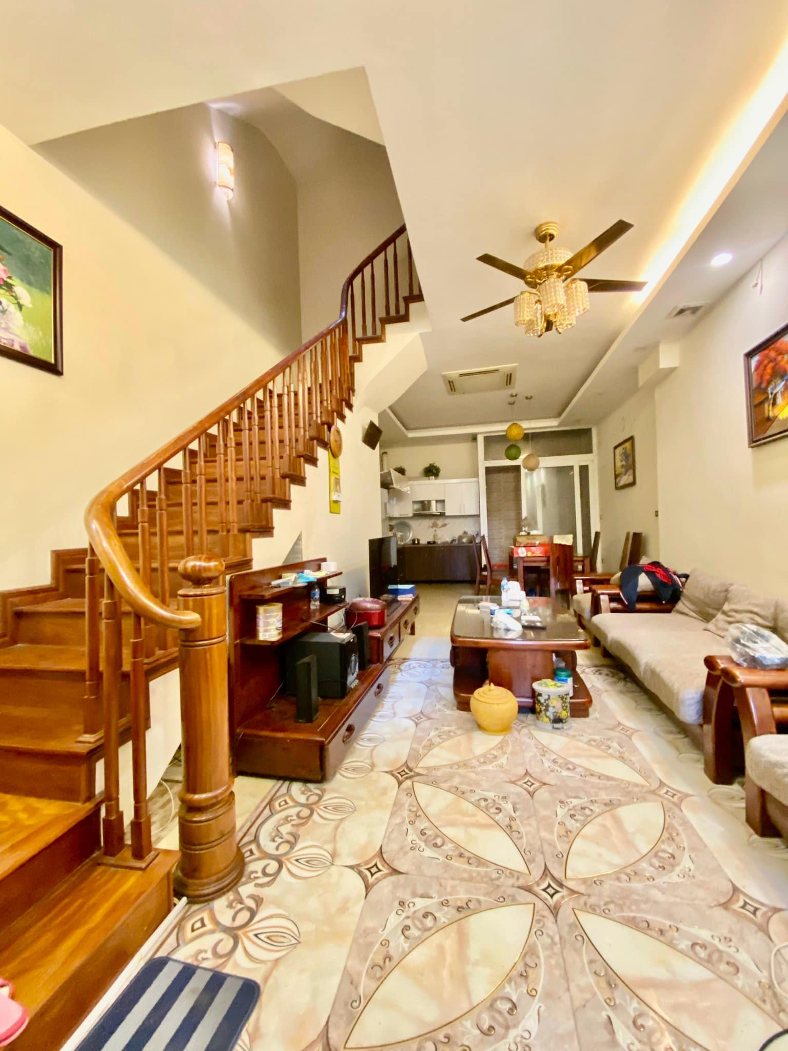 BÁN GẤP NHÀ PHỐ kHƯƠNG ĐÌNH, QUẬN THANH XUÂN, 5 TỶ 50M MT 4.4M Ô TÔ ĐỖ CỬA, TIỆN ÍCH NGẬP TRÀN