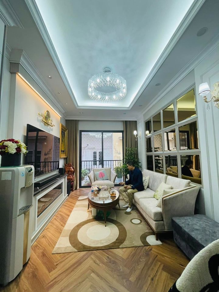 Phố Nguyễn Chí Thanh, Đống Đa. DT 45m x 5 tầng x giá 4.85 tỷ