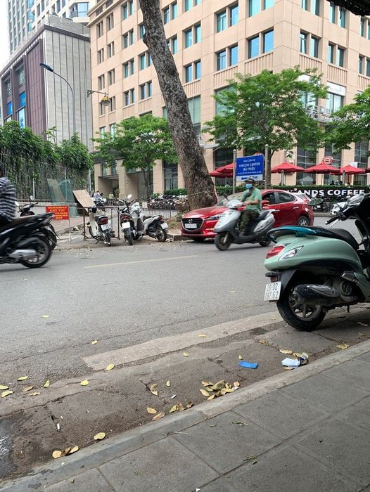 MẢNH ĐẤT VÀNG TẠI TRUNG TÂM KINH TẾ QUẬN HAI BÀ - NHÌN SANG VINCOM BÀ TRIỆU ,HOÀNG THÀNH PLAZA