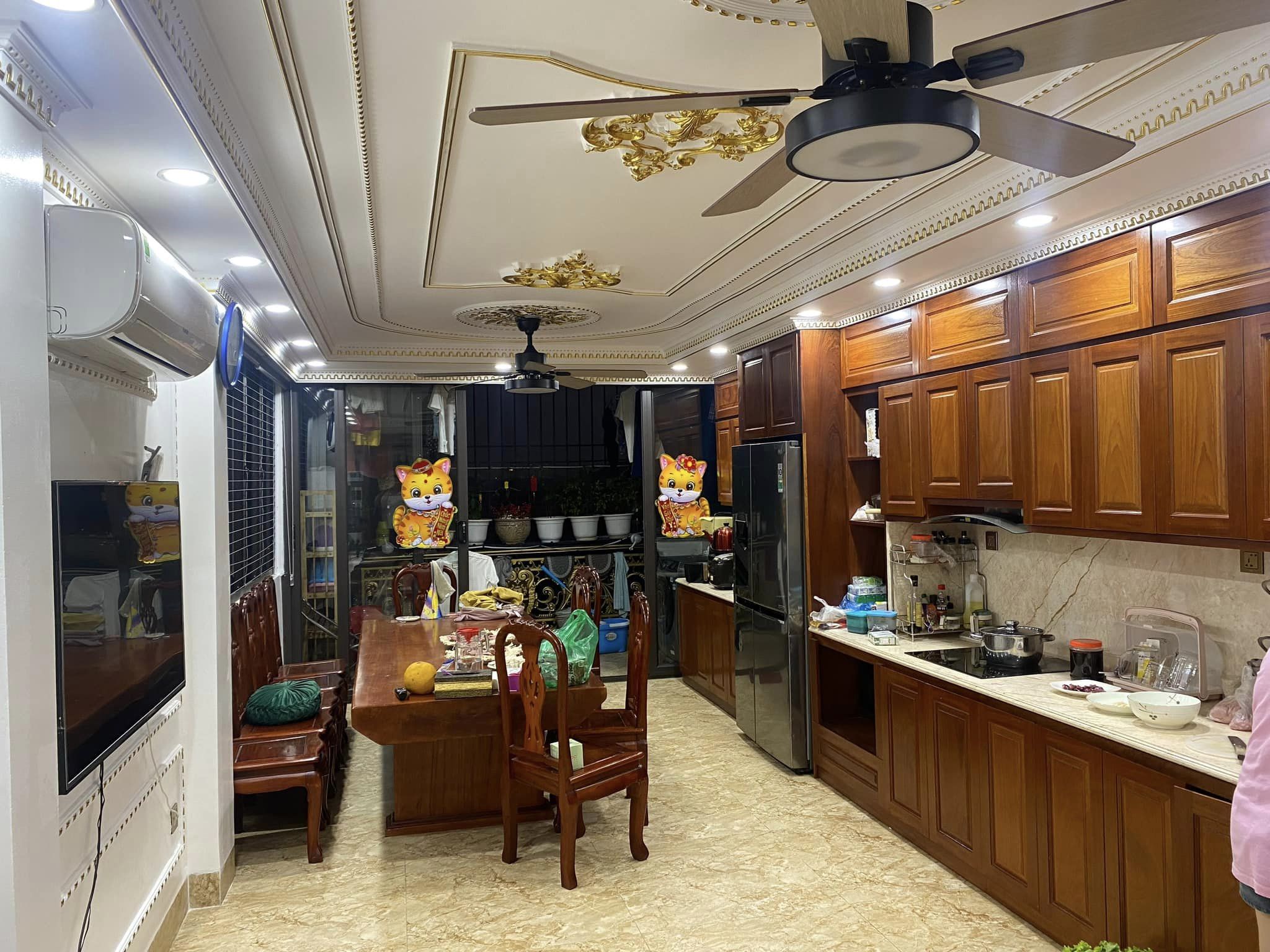 Bán nhà Đống Đa 72m x 5T MT5m ô tô tránh giá 16 tỷ 6