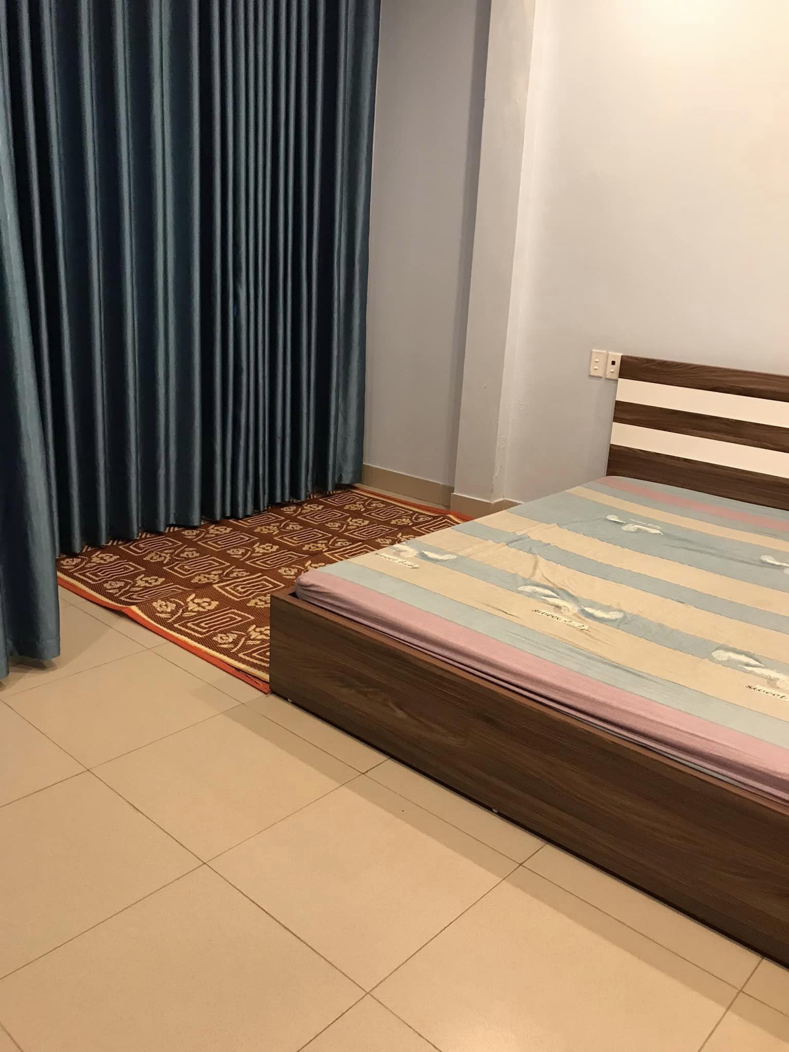 Cần cho thuê nhà tại Thạch Bàn, giá rẻ chỉ với 7tr5/tháng nhận nhà luôn trong hôm nay.