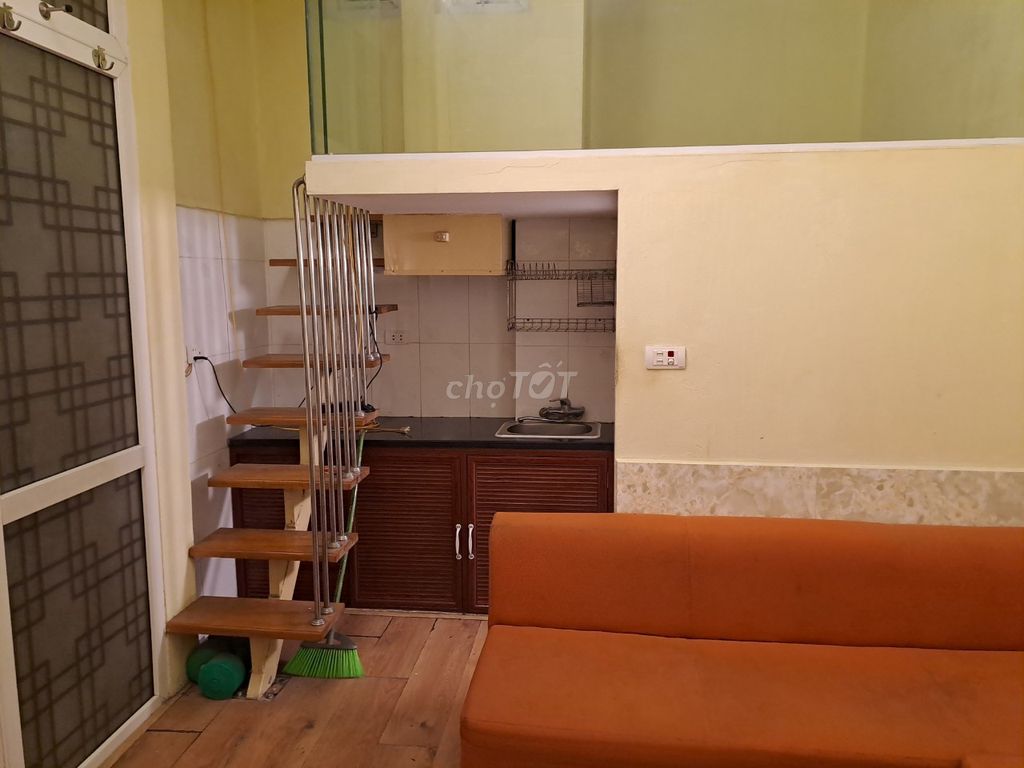 CĂN HỘ CHO THUÊ 3,6 TRIỆU TẠI BẠCH MAI.