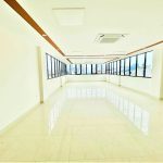  105m2 - 5