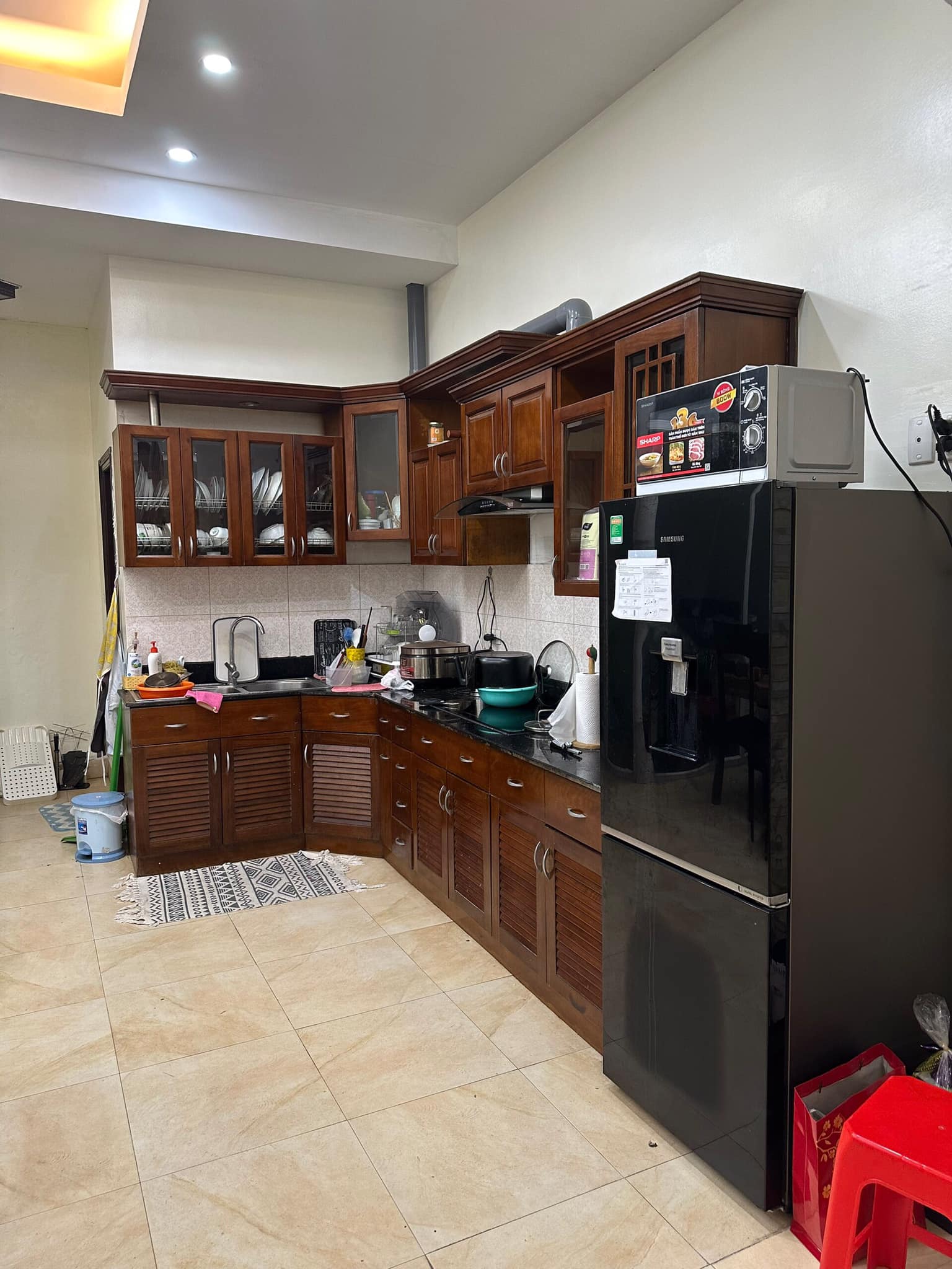 Bán Nhà Liền Kề KĐT Văn Quán, Vị Trí Đắc Địa, KD 70m2 x 4 Tầng 11.5 tỷ