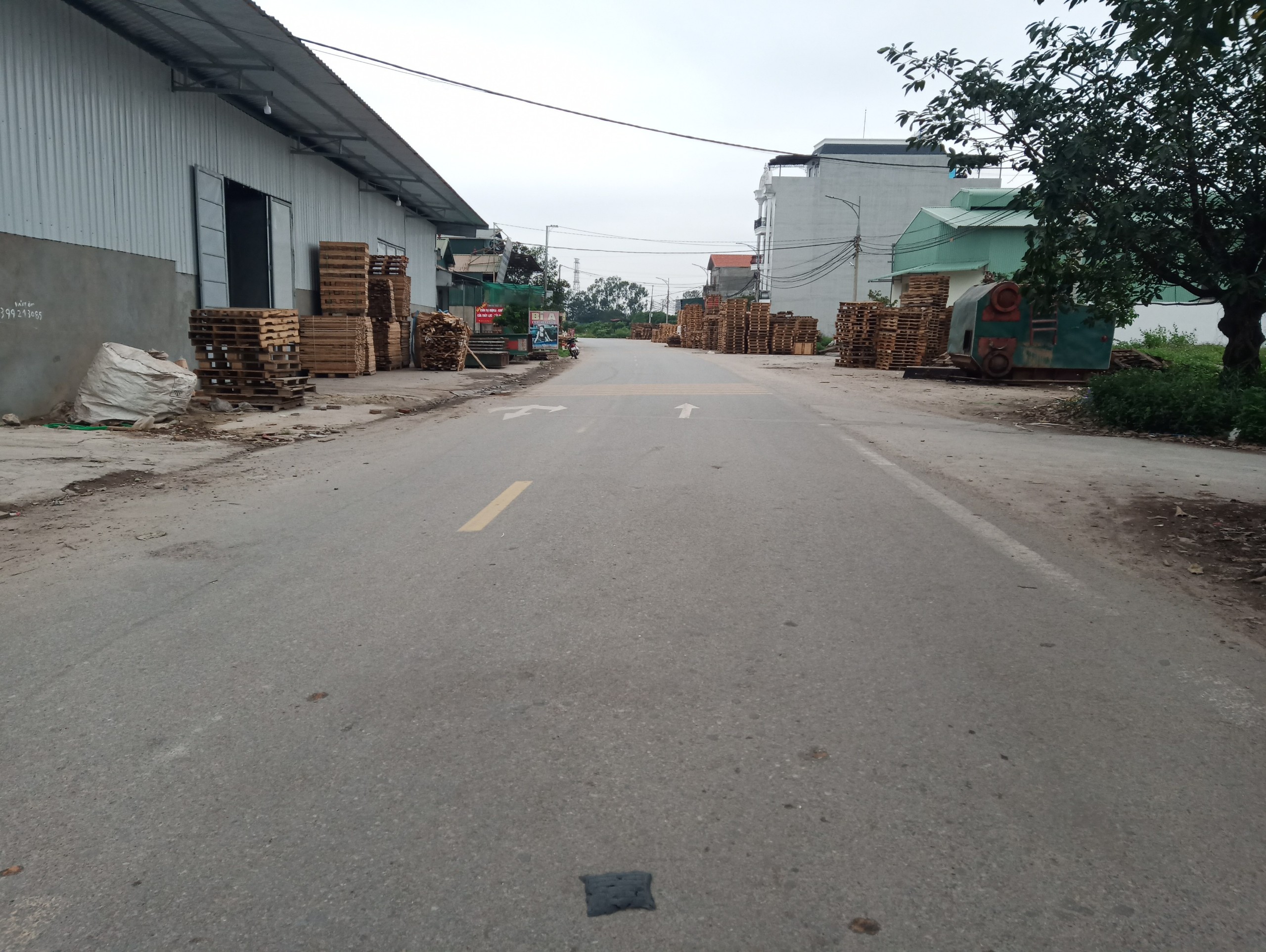 Lô góc đấu giá Cát lư, 2 mặt tiền, 101m, Sát bên KCN Phố Nối A, giá chỉ 3.x tỷ