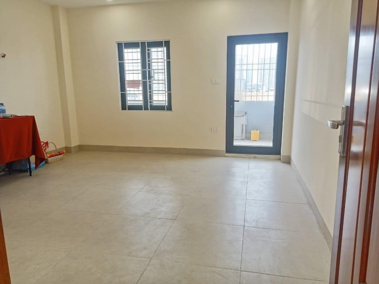 Bán nhà mặt ngõ ô tô tránh ở Minh Khai-mặt ngõ kinh doanh sầm uất-ô tô vào tận nhà-7tầng thang máy-2mặt ngõ trước sau-dòng tiền sẵn 42TR/tháng