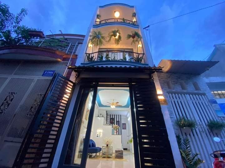 CHỦ THIẾU VỐN LÀM ĂN CẦN BÁN GẤP NHÀ 4 TẦNG BTCT, P10, GÒ VẤP HẠ CHÀO GIÁ CHỈ 5 TỶ.