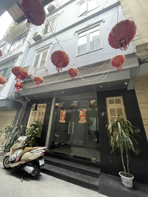 Chính chủ cần bán nhà 5 tầng số 9A ngõ 154 nghách 7 phố Ngọc Lâm, Long Biên, Hà Nội.