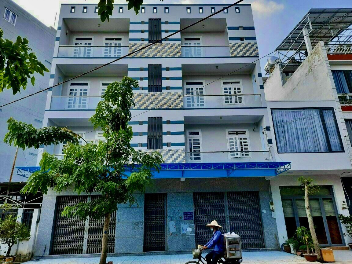 Bán nhà mặt tiền đường Phường Sơn Kỳ,DT:12x8m đúc 3 lầu nhà mới giá 7.9 tỷ