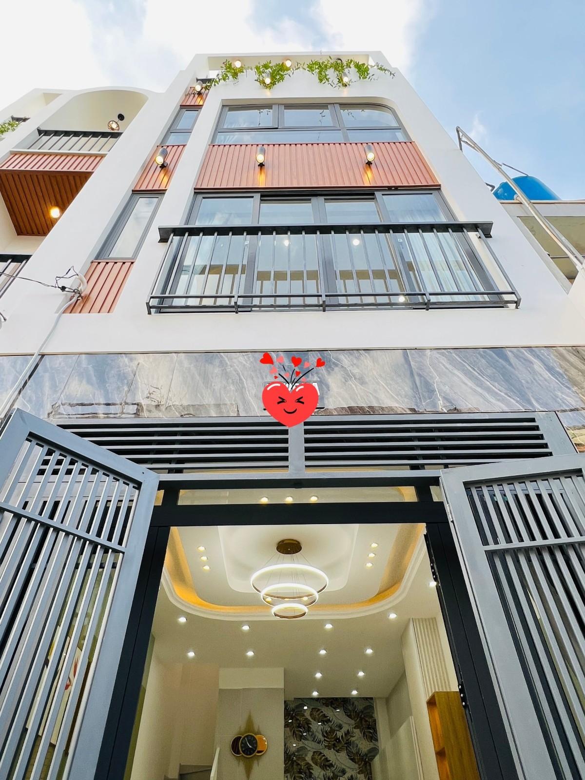 Chủ cần bán gấp Nhà mới xây, P12, GV 4 tầng BTCT 44m2 chỉ 4 tỷ 99.