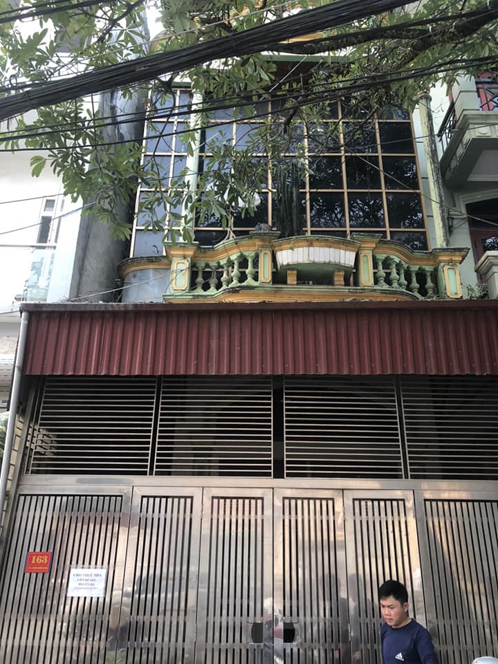 Cho thuê nhà ngay ngã tư tỉnh đội, phường Mường Thanh