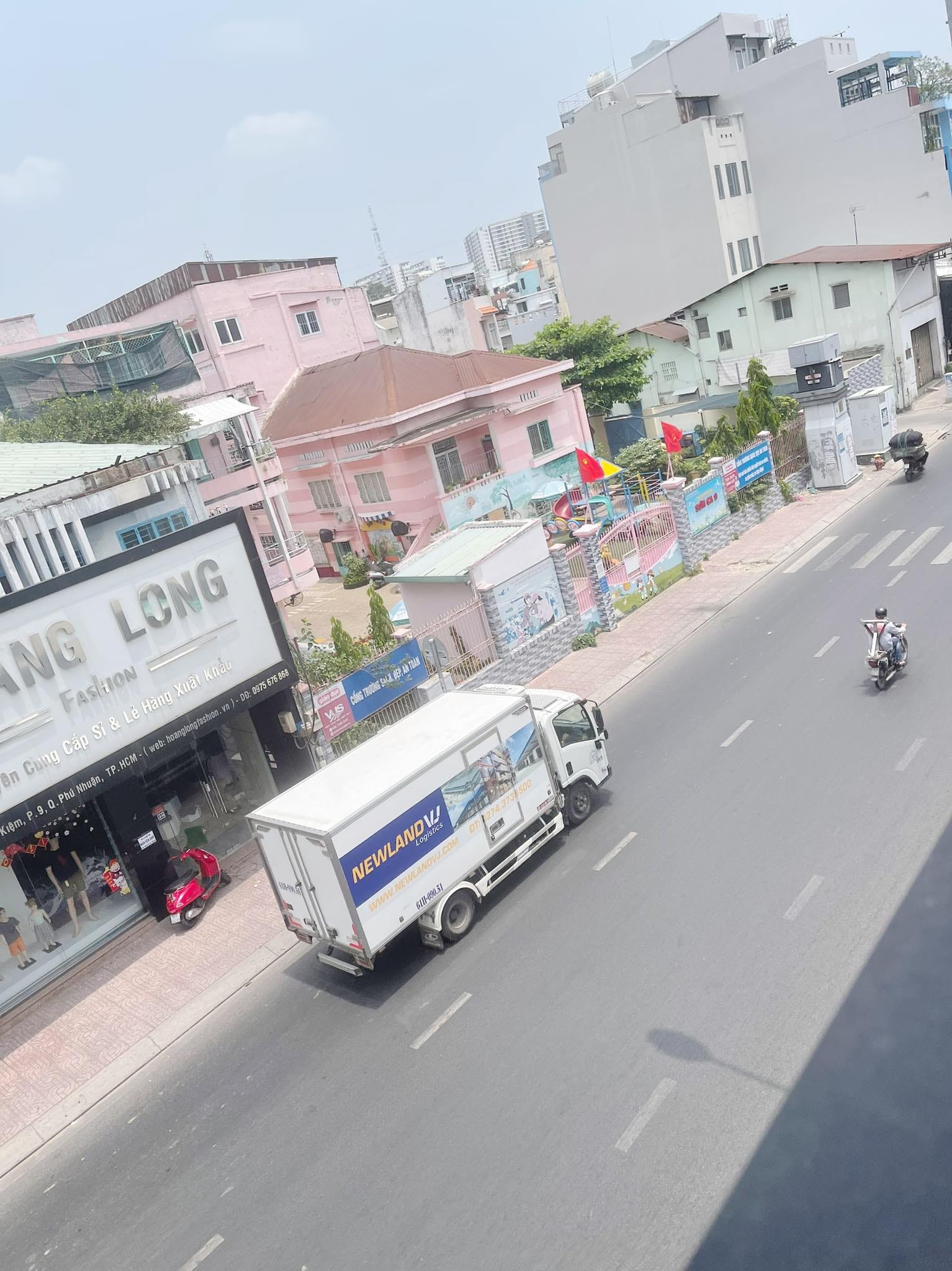 NGỘP BANK - MT NGUYỄN KIỆM - KHU VỰC KD SẦM UẤT - 62M2 - 4 TẦNG - CHỈ 12.5 TỶ .