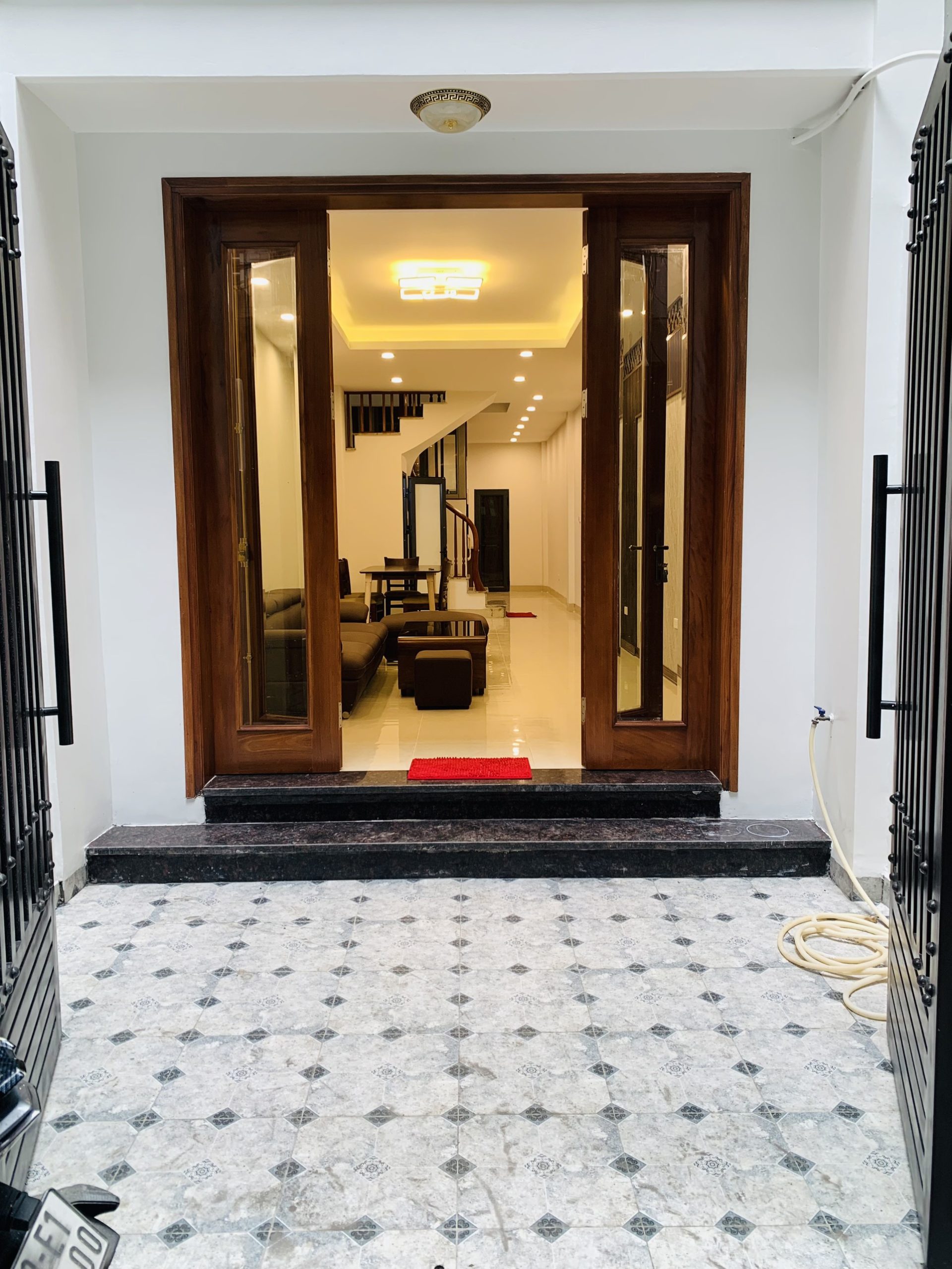 Bán nhà ngõ 134 Nguyễn An Ninh-Hoàng Mai, 52m2 x 4T thang máy, cực đẹp. Giá 7,9 tỷ