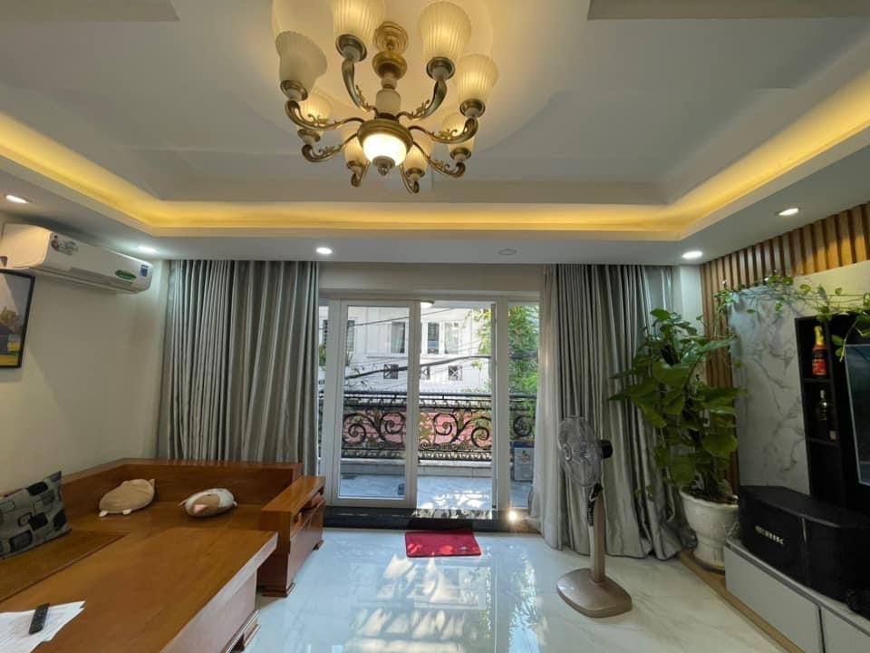 Mặt tiền Lê Trung Nghĩa, Tân Bình, 4.1x17, 5 tầng cực VIP, giá tốt