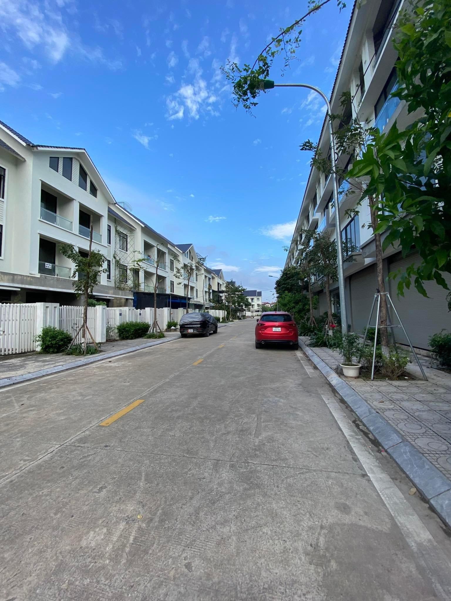 CẦN BÁN GẤP BIỆT THỰ LIÊN KỀ KHU GELEXIMCO LÊ TRỌNG TẤN - HÀ ĐÔNG