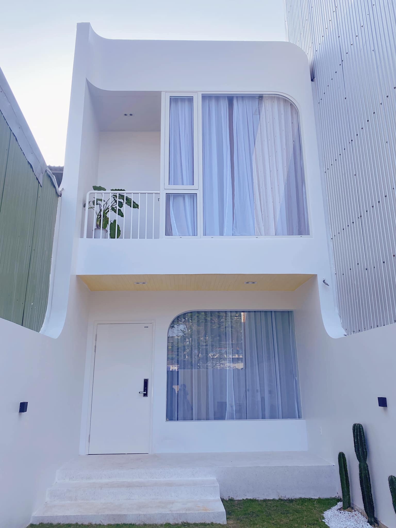 Bán nhà 2 tầng đường Núi Thành (135m2) P.Hòa Cường Q.Hải Châu