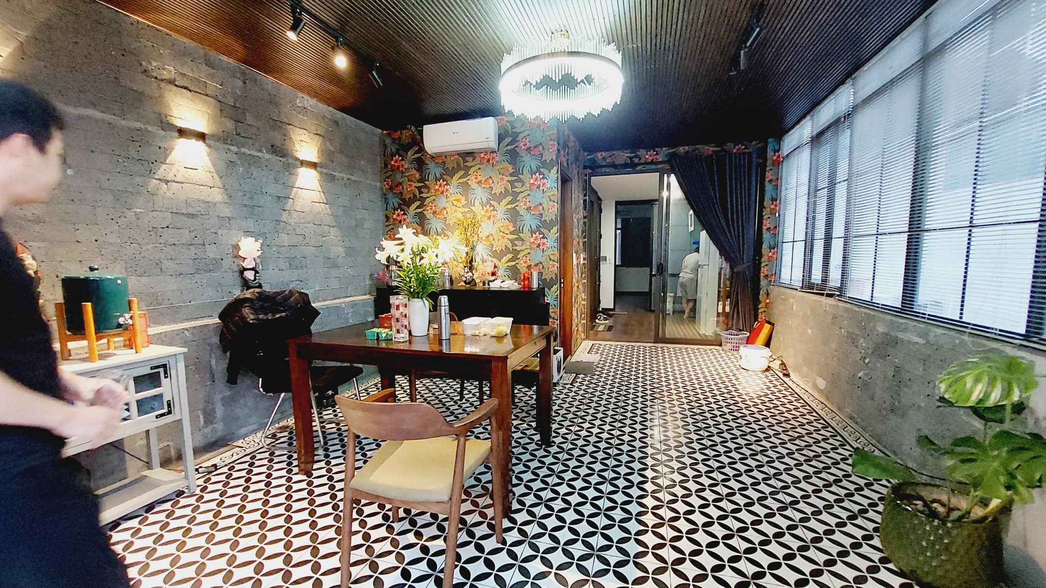 NHÀ NGÕ LẠC LONG QUÂN TRUNG TÂM QUẬN TÂY HỒ CÓ THANG MÁY 73M2 X 6T MT 4,6 M GIÁ 18 TỶ