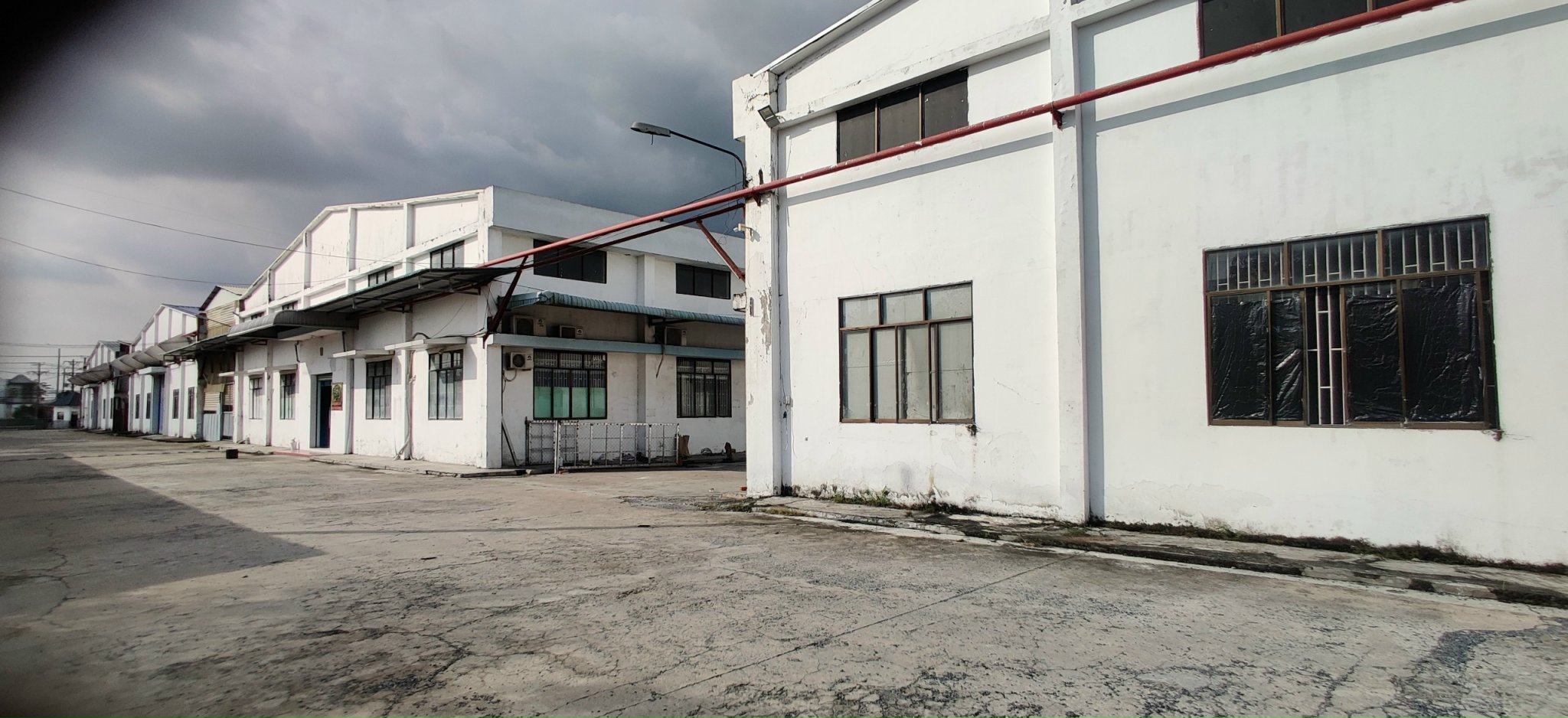 Cho thuê kho xưởng mặt tiền đường container tại Đức Hòa Đông, huyện Đức Hòa tỉnh Long An