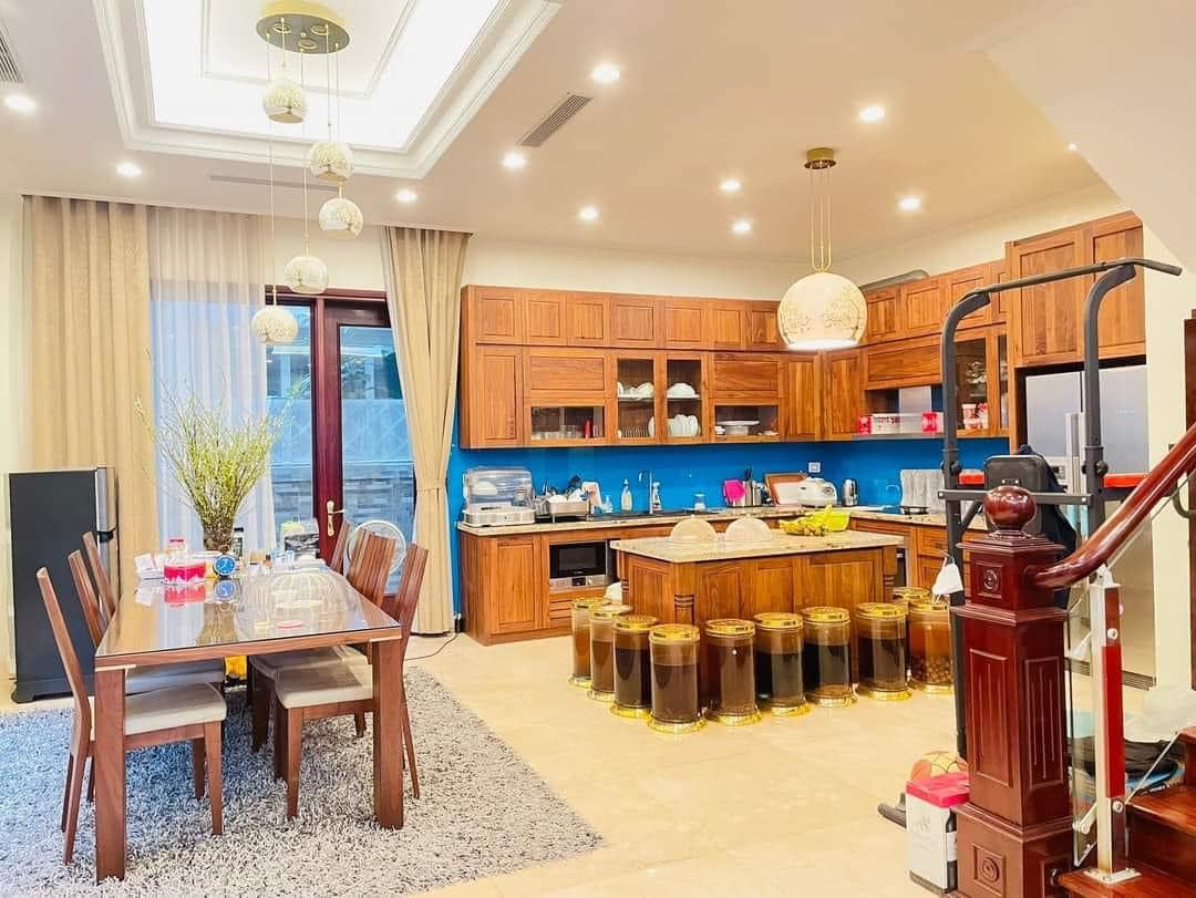 BÁN NHÀ MẶT NGÕ TRẦN KHÁT CHÂN HAI BÀ TRƯNG, NGÕ RỘNG KINH DOANH, 36M2 x 5TẦNG, GIÁ 3.7 TỶ