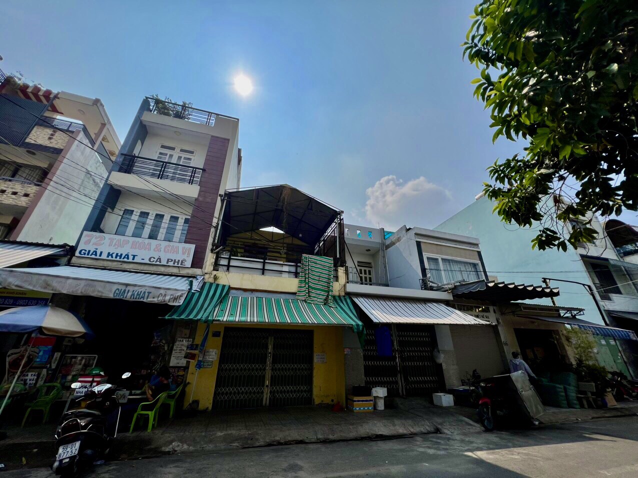 Bán nhà mặt tiền đường Tây Sơn,DT:4.4x14m đúc 1 lầu gần chợ giá 8 tỷ