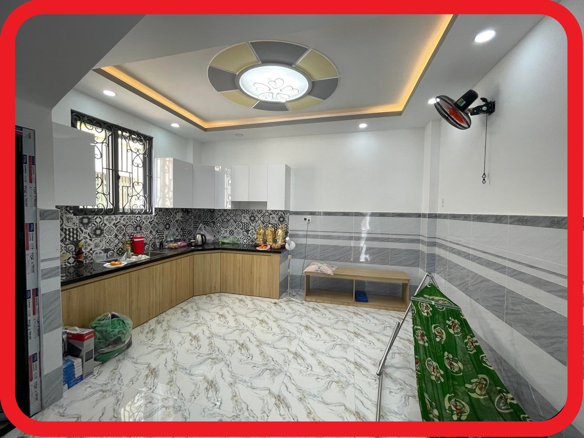 Bán nhà MẶT TIỀN đường Nguyễn Trung Trực, Bình Thạnh giá 13.5 tỷ