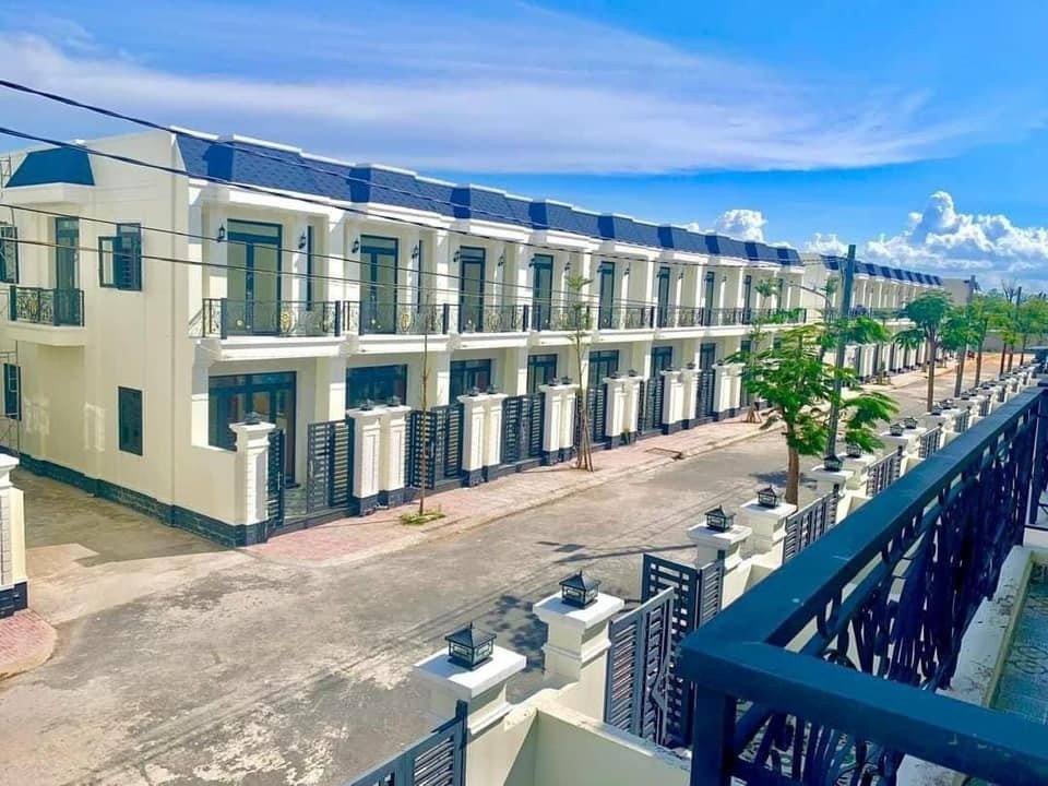 NHÀ ĐỦ NỘI THẤT,dọn vào ở ngay,sổ hồng riêng,giá chỉ 1ty150