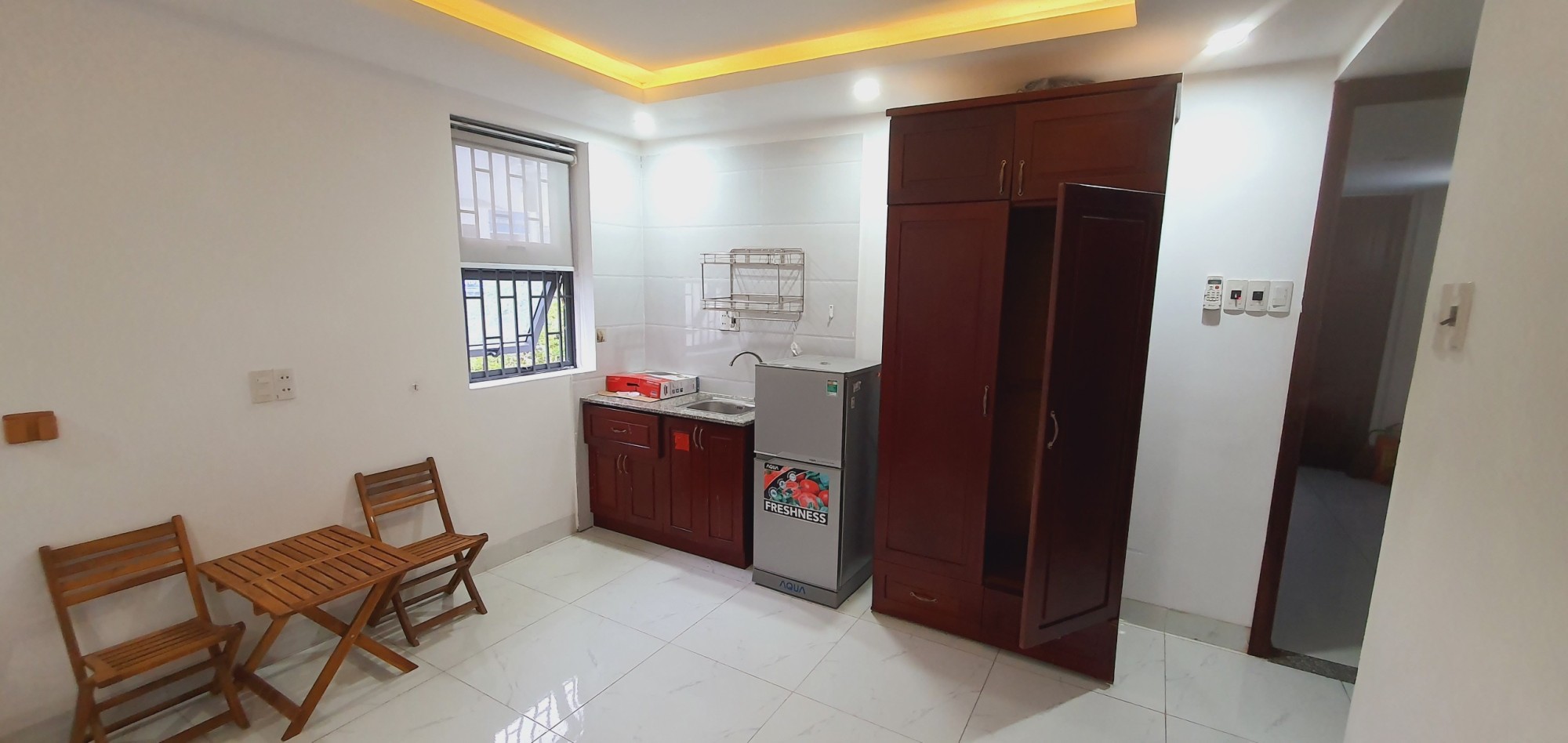 Bán Toà Chung Cư thang máy, Quận Hải Châu. Nhà 6 tầng, DT 90 m2. Đường Ô tô tránh. Gần Sân bay Đà Nẵng. Chỉ 10,8 tỷ.