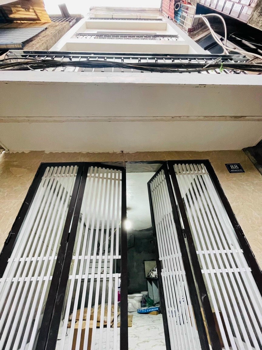 Bán nhà ngõ 459 Bạch Mai-Minh Khai, 28m2 x 4T cực đẹp thoáng, ở ngay, Giá 2,98 tỷ