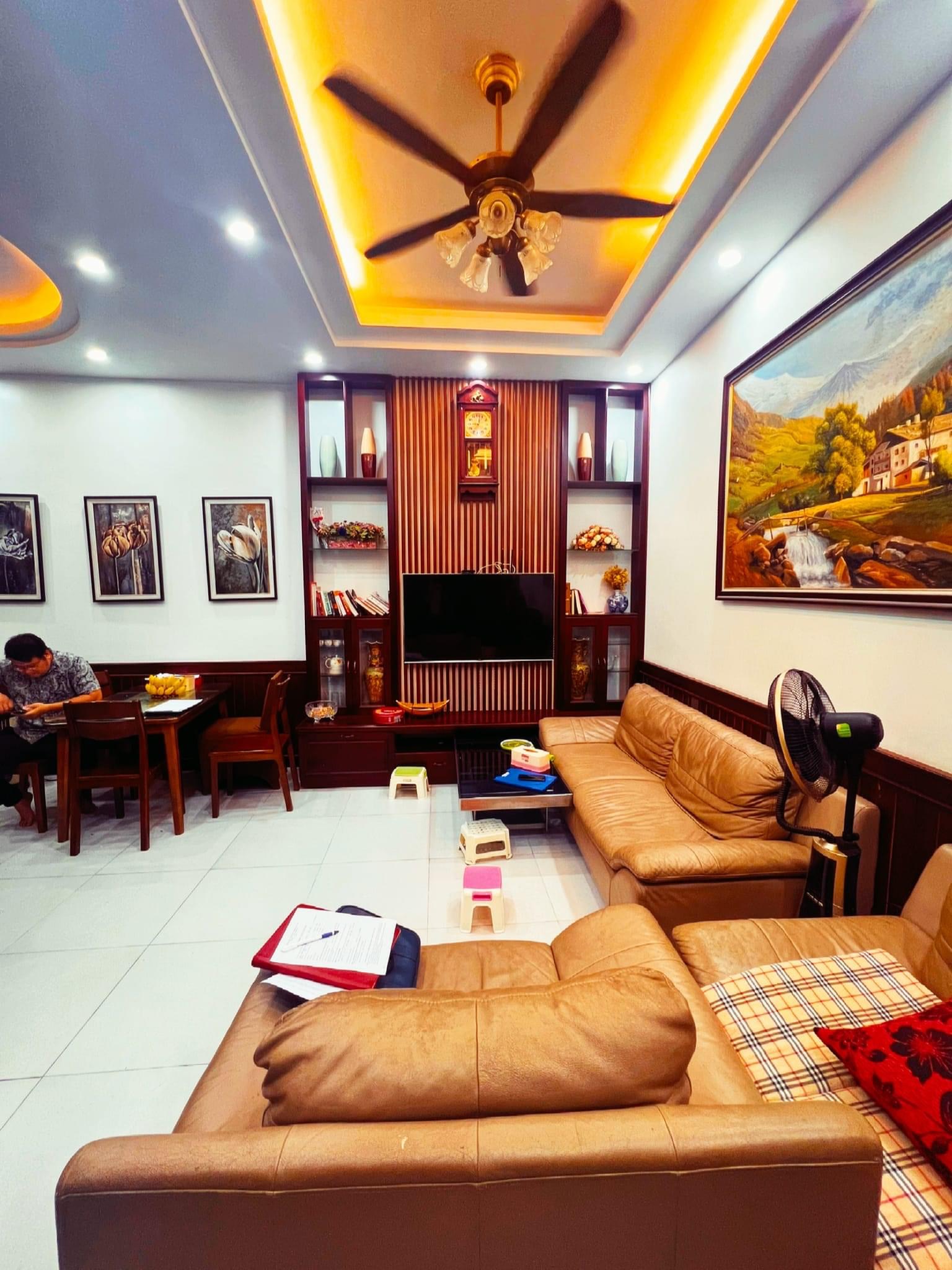 Bán nhà phố Kim Hoa, Đống Đa 60m2, 4 tầng, giá 6 tỷ