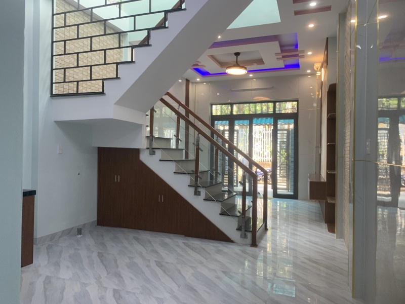 BÁN NHÀ 2 TẦNG MỚI ĐẸP- CHỈ 2 TỶ XXX , Cách Biển 100M, Nguyễn Chánh - Liên Chiểu - Đà Nẵng.
