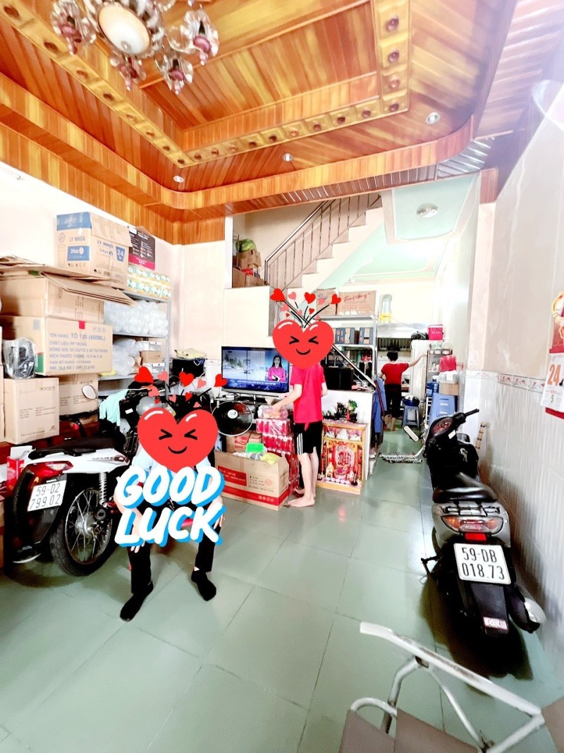 Nhà 3 tầng đương Tân Hương, Tân Quý, Tân Phú giá 5.5 tỷ.