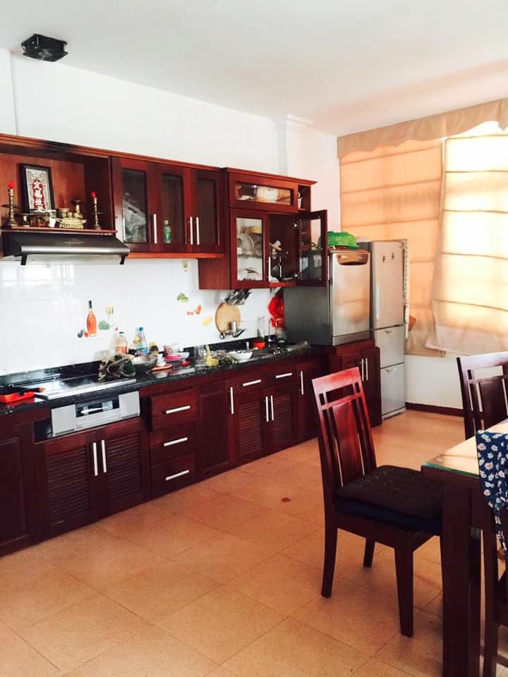 Mặt phố Đống Đa, vỉa hè rộng, kinh doanh đỉnh, 36m2, 17 tỷ 200, LH Ms Linh