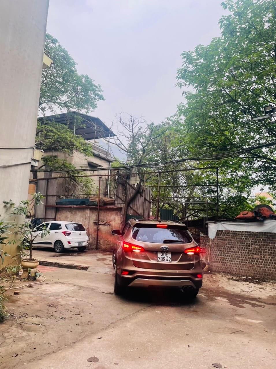 GẤP.... GẤP!!! Do chuyển công tác, gia đình bạn tôi, cần bán gấp đất Gia Quất, 34M, nhỉnh 2TỶ.