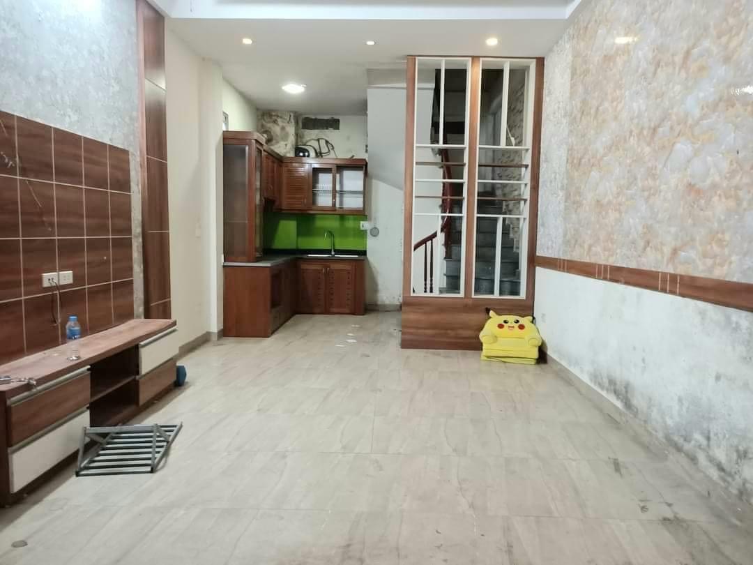 BÁN NHÀ GIÁP NHỊ QUẬN HOÀNG MAI - 35M 5 TẦNG MT 3.6M - HƠN 3 TỶ LÔ GÓC 2 THOÁNG NGÕ NÔNG 50M RA PHỐ NHÀ ĐẸP Ở NGAY