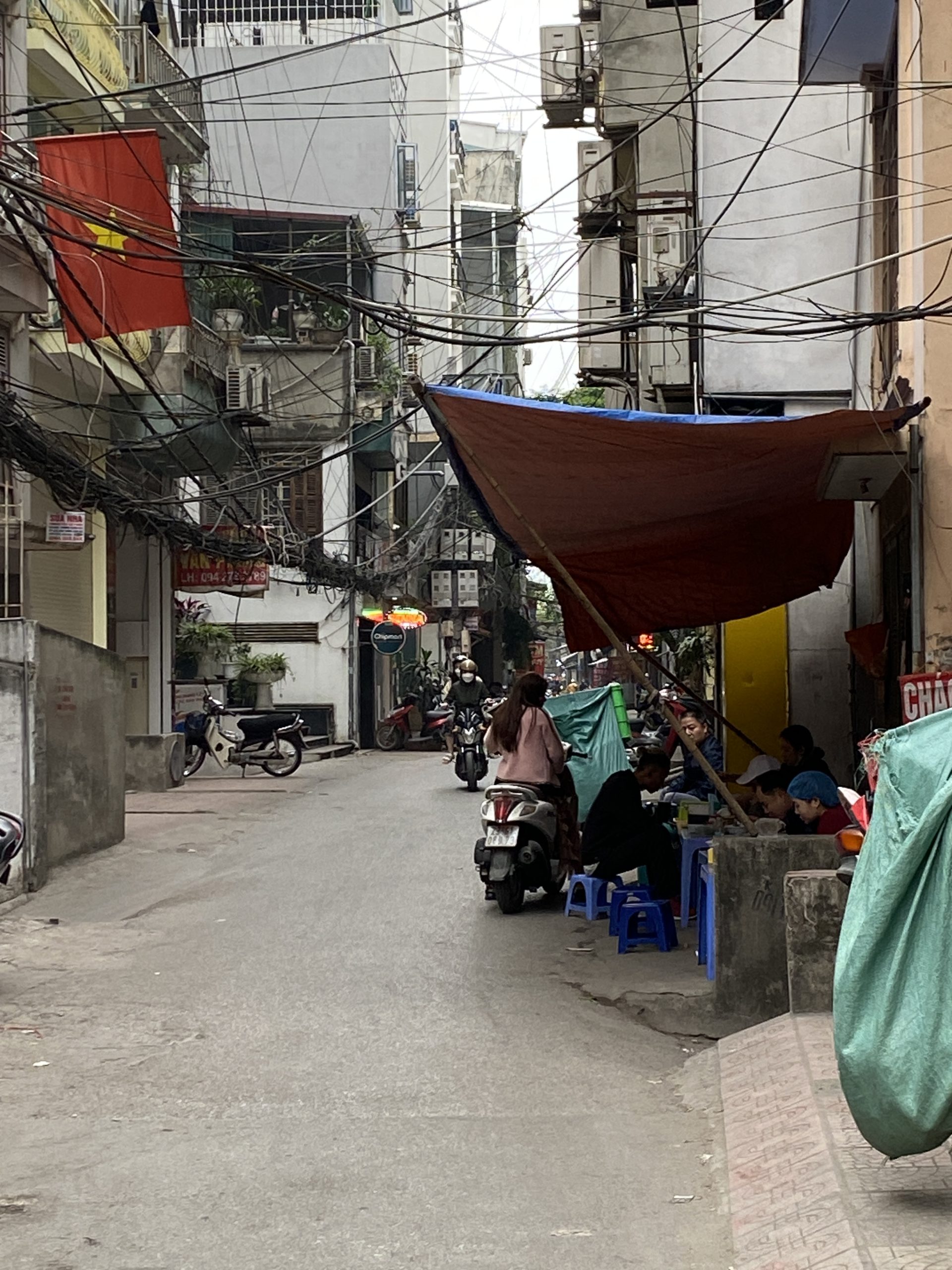 SIÊU PHẨM MẶT PHỐ ĐÊ LA THÀNH ĐỐNG ĐA - 80M 6 TẦNG MT 4.5M - KINH DOANH VĂN PHÒNG CHUNG CƯ MINI DÒNG TIỀN 70TR/THÁNG