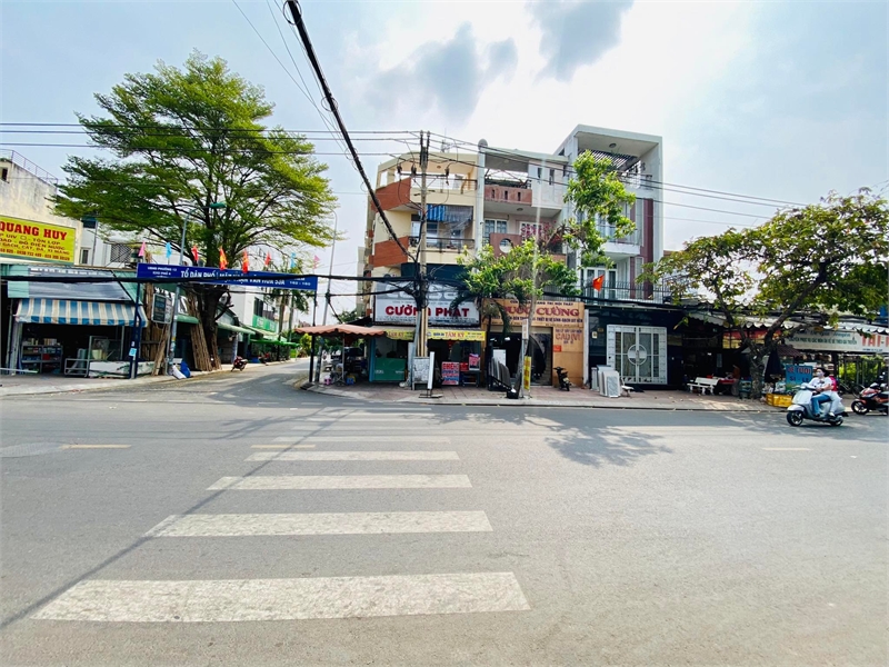 NHÀ MẶT TIỀN GIÁ HẺM BAGAC- BÌNH LỢI P13 BT- 440m2-15 phòng- Dòng tiền 50 triệu.tháng