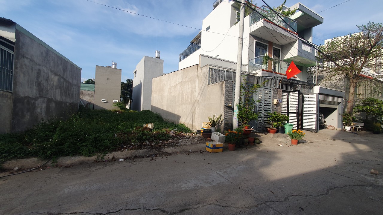 Giá KV 4.2 tỷ-Cần Bán Gấp Chỉ 2.85 tỷ -63m2-KDC Châu Long, Vinhomes Grand Park-Q9.