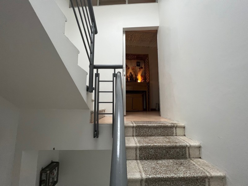 NHÀ ĐẸP Ở LUÔN LA THÀNH 37M2 x 4T - FULL NỘI THẤT - NGÕ THÔNG - KINH DOANH NHỎ NHỈNH 5 TỶ