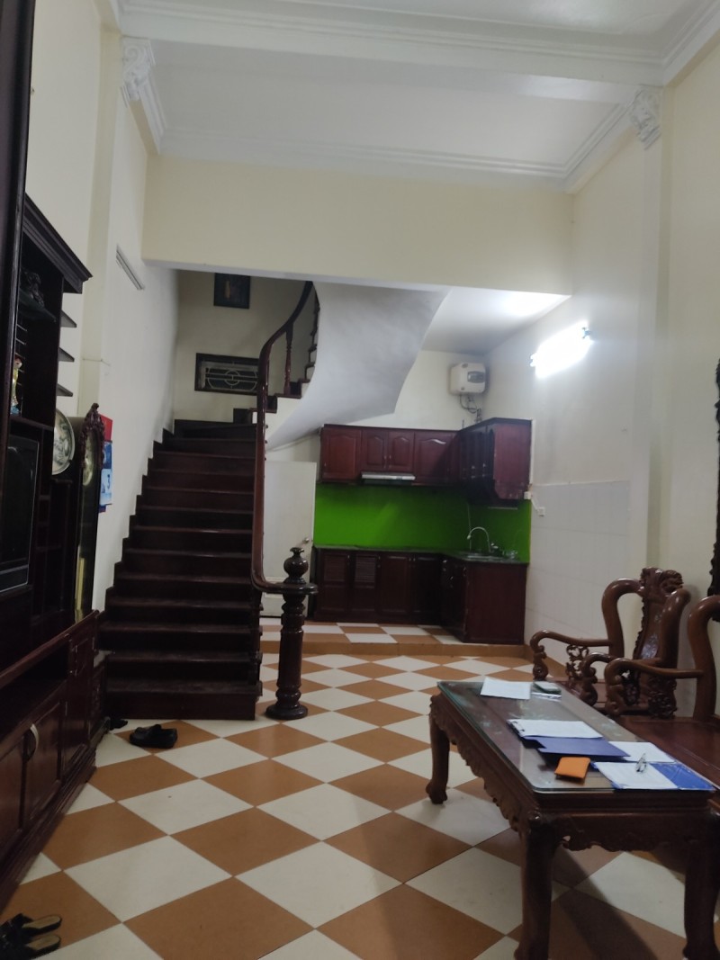 BÁN NHÀ ĐẸP Ở LUÔN THÁI HÀ 40M2 4 TẦNG NGÕ NÔNG, RỘNG, 2 THOÁNG 4.5 TỶ