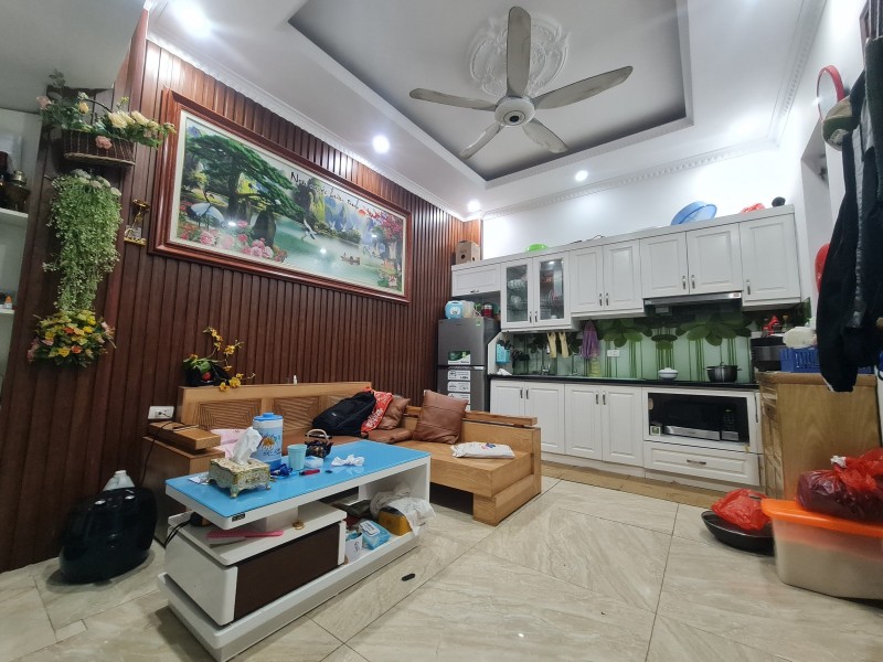 NHÀ ĐẸP Ở LUÔN TÂY SƠN - 3 NGỦ - MẶT TIỀN RỘNG - CÁCH PHỐ 30 MÉT 4 TỶ