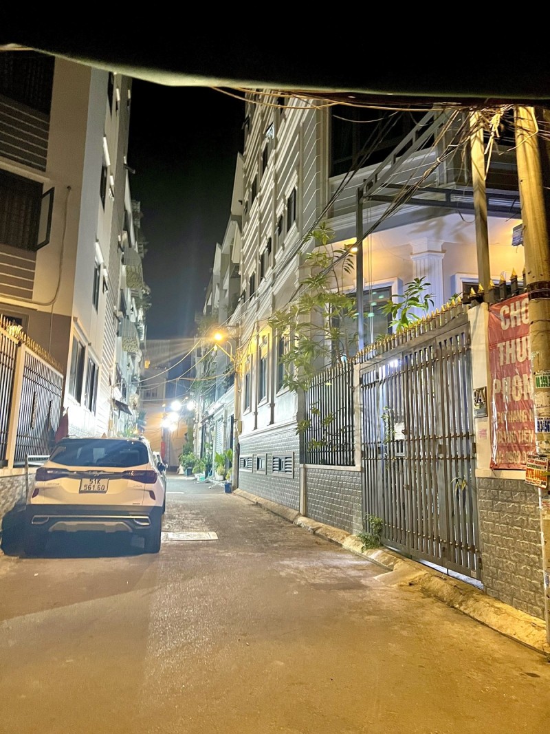 Bán Nhà Nguyễn Kiệm Gò Vấp, Công viên Gia Định, 40m2 chỉ 2.x Tỷ