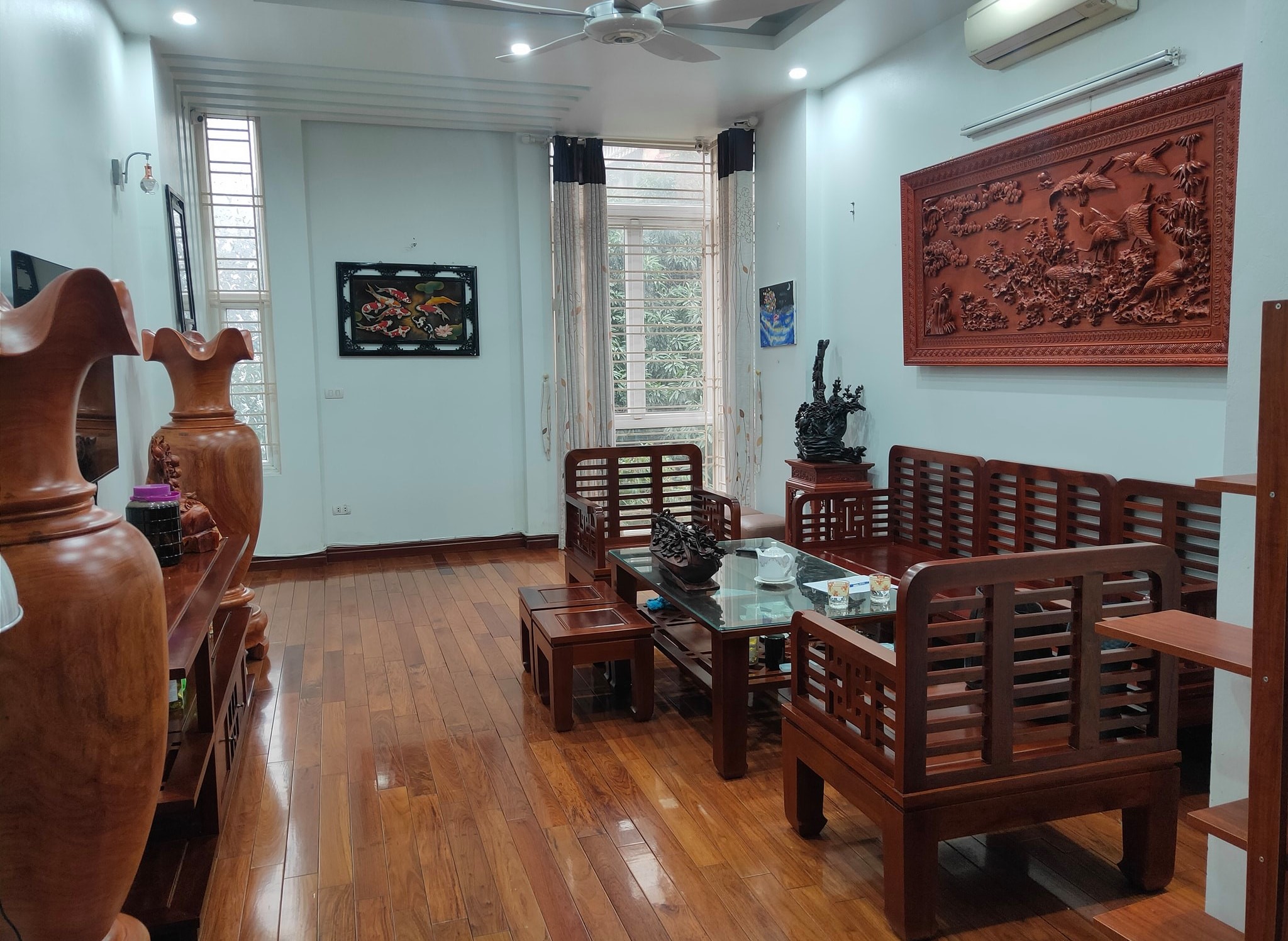 Bán nhà ngõ 555 Kim mã, Ba đình, 10m ra ô tô trước nhà 4m, mặt tiền 5m, giá 5.2 tỷ