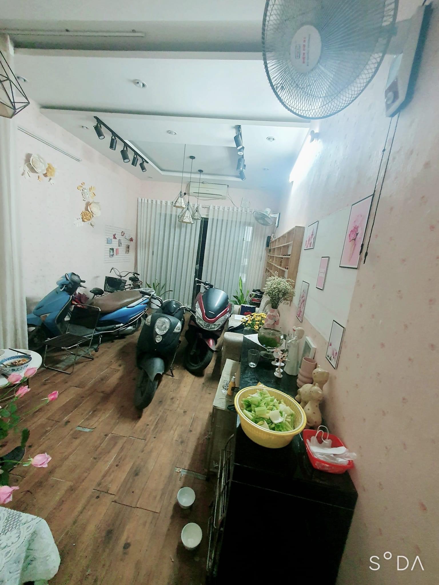 Mặt ngõ phân lô - Ô tô đỗ cửa - 40m ra phố - Kinh doanh mọi mặt hàng