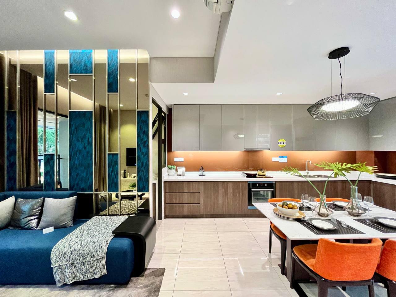 BÁN CĂN HỘ CAO CẤP SÁT QUẬN 7 CHỦ ĐẦU TƯ SINGAPORE THANH TOÁN CHỈ 20% ĐẾN KHI NHẬN NHÀ