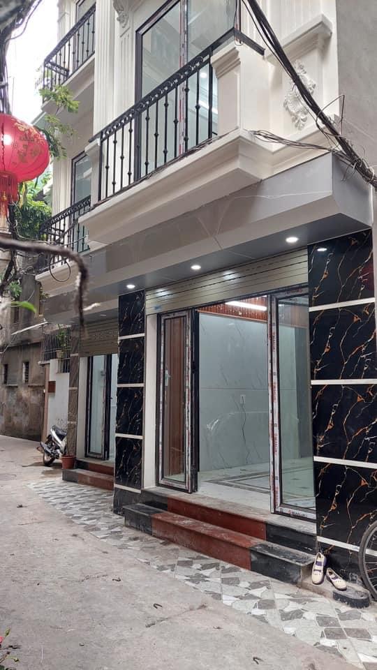 NHÀ MỚI ĐÊ TRẦN KHÁT CHÂN GẦN Ô TÔ 37M*5T*3NGỦ GIÁ 4,4TỶ SĐCC