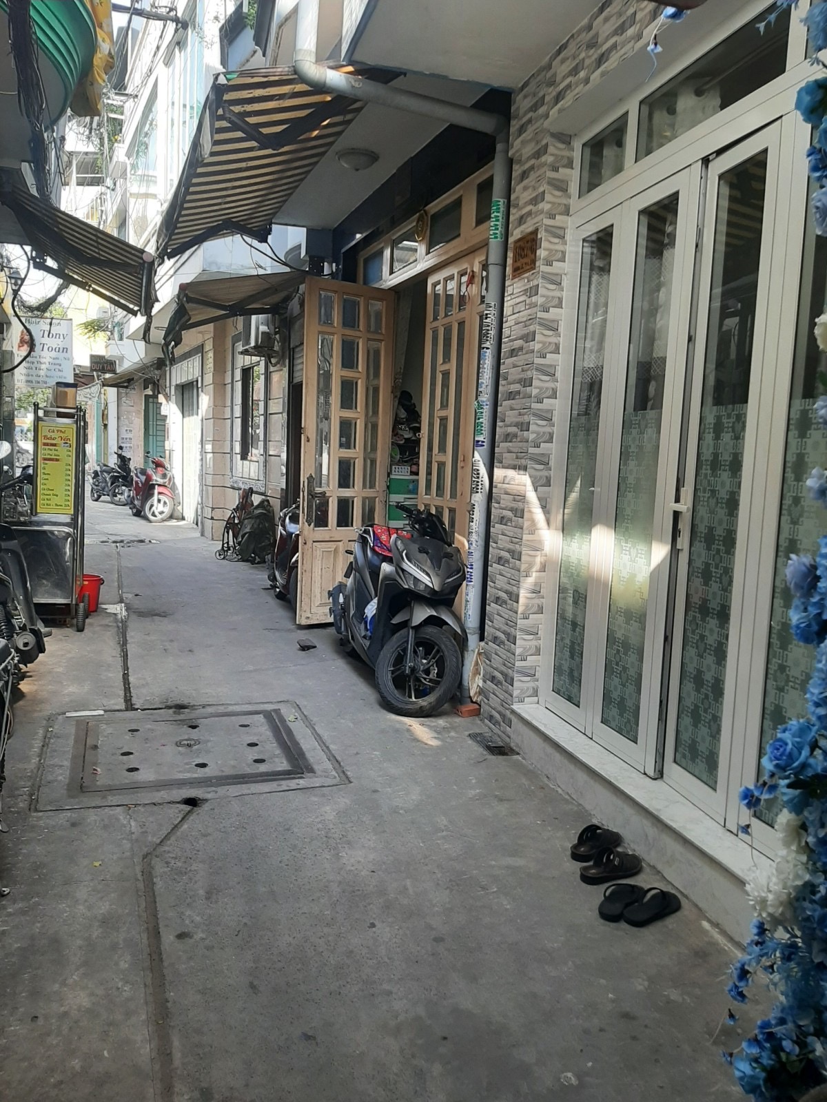 BÁN NHÀ TRẦN VĂN ĐANG.QUẬN 3.DTSD.45M2.4TẦNG.2TỶ8