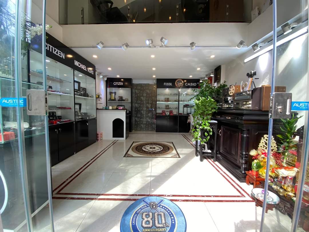 CẦN BÁN GẤP NHÀ HÀO NAM ĐỐNG ĐA 40M2 5T 4.2M MT NHỈNH 6 TỶ MẶT. NGÕ KINH DOANH - 2 THOÁNG - TẶNG NỘI THẤT