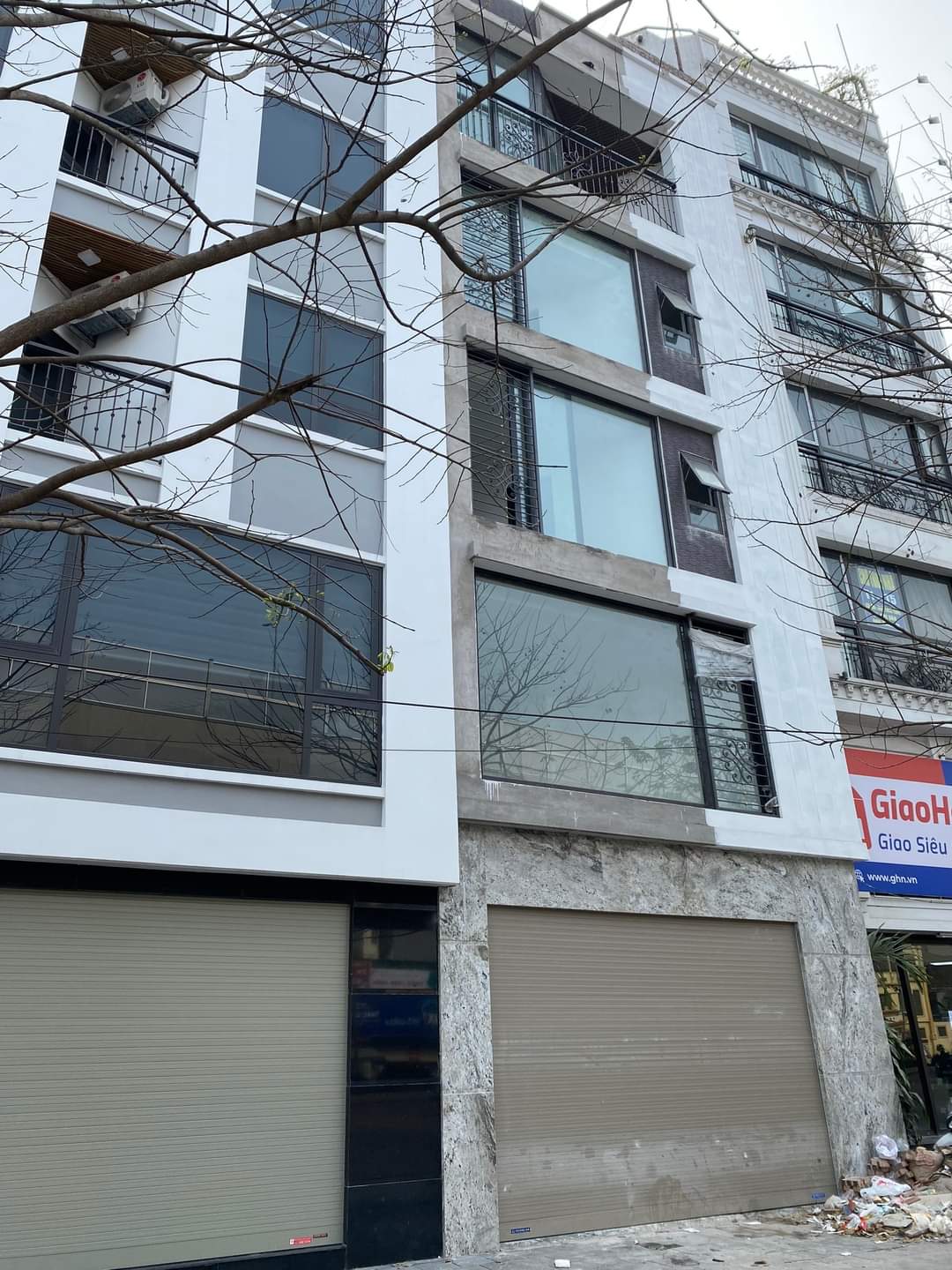 MẶT PHỐ PHẠM VĂN ĐỒNG, KINH DOANH ĐỈNH, 46M2, 18,8 TỶ...