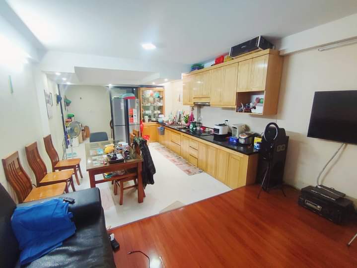 Bán nhà Hào Nam 45m2 x 5 tầng ô tô đỗ KD đỉnh hơn 7 tỷ